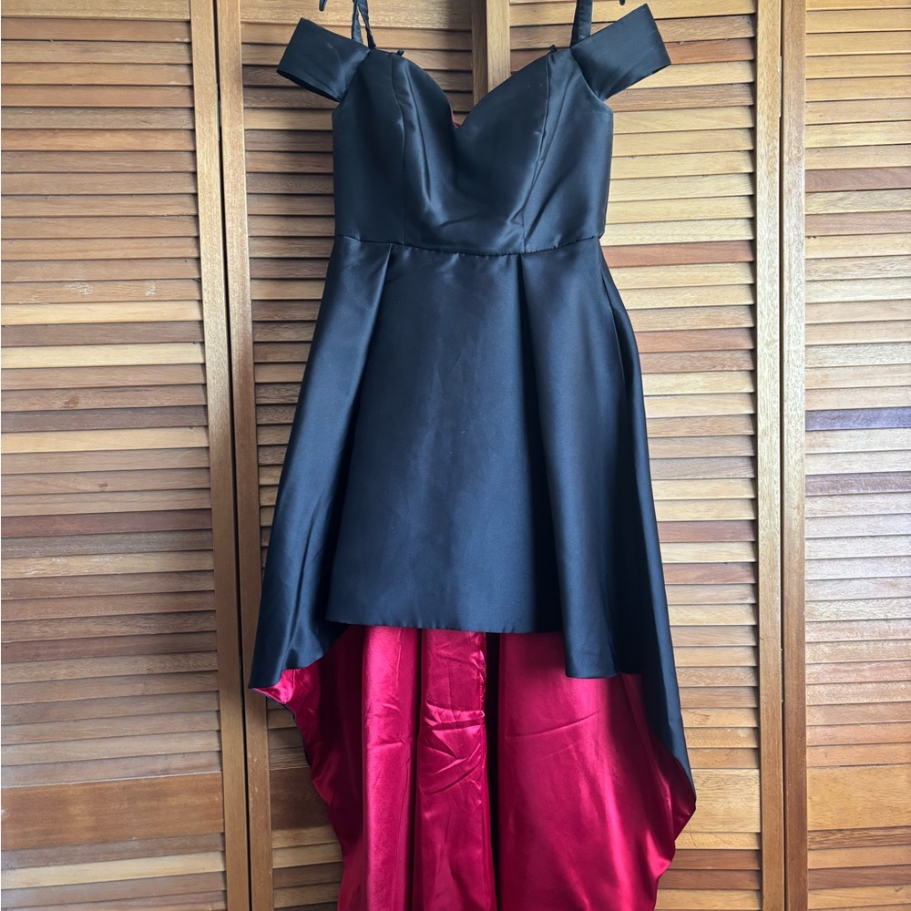 Windsor Black and Red A-line High Low Midi Dress Size 7/8